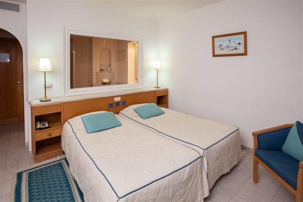 Villa Azur Djerba Mezraia Exteriör bild